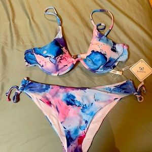 Kamoni bikini
